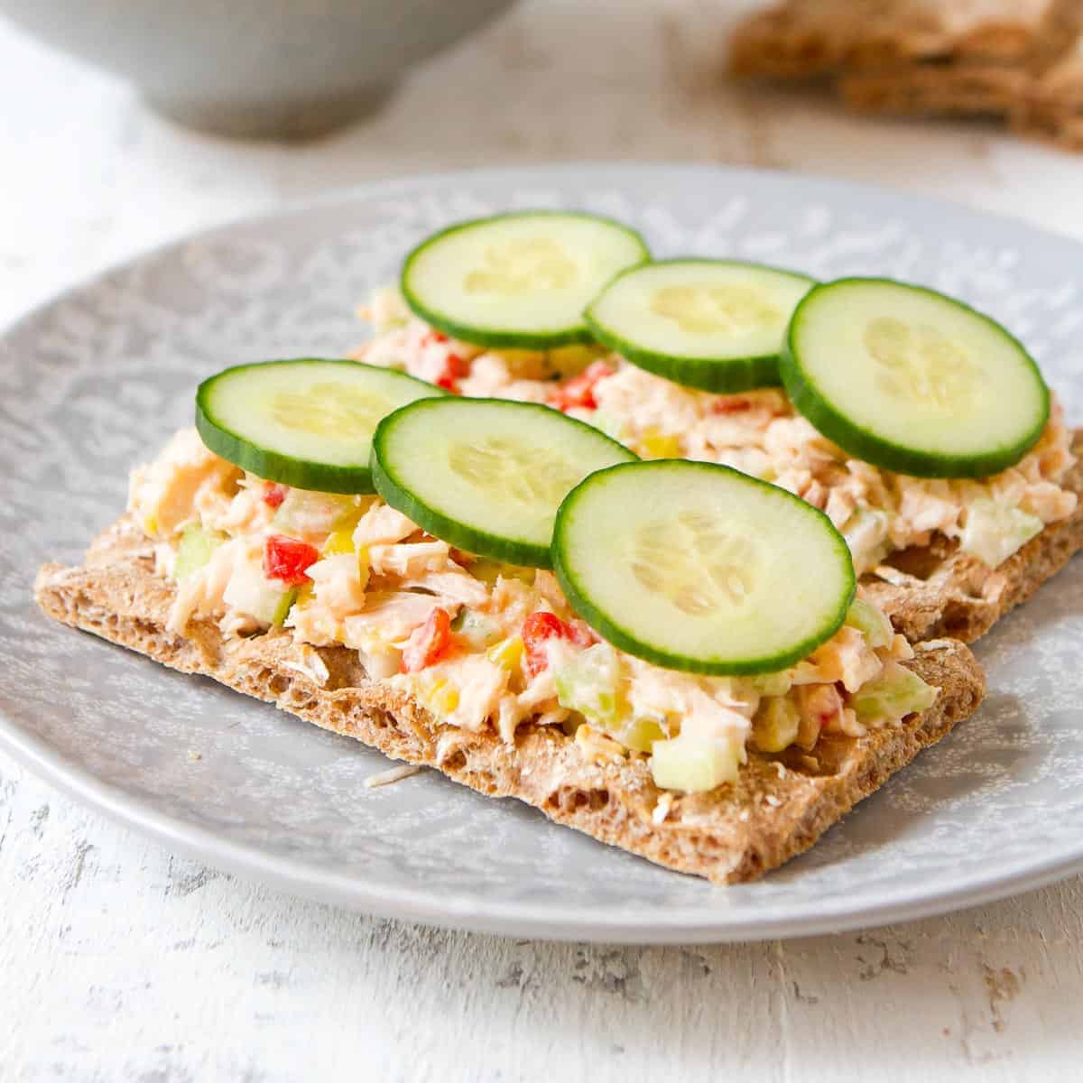 Tuna & Crackers