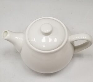 WHITE TEA POT