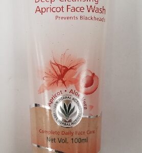 APRICOT FACE WASH