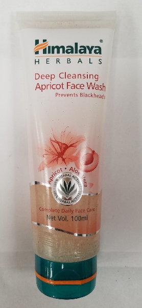 APRICOT FACE WASH